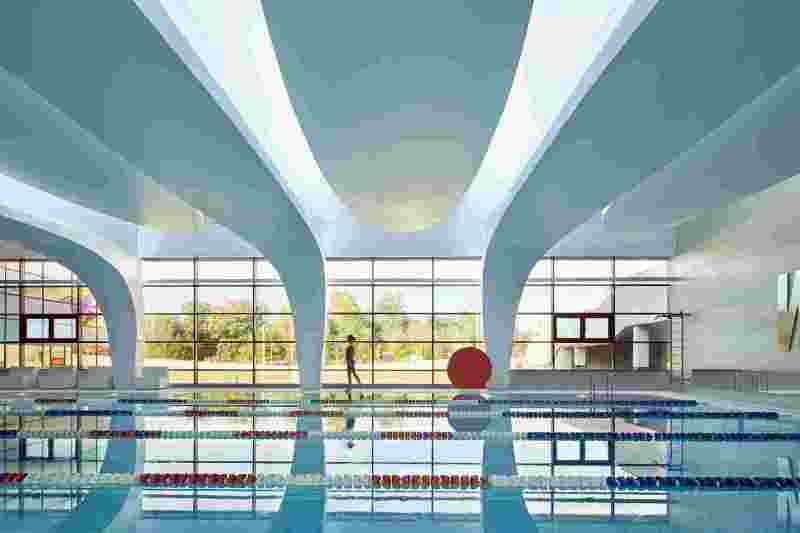 体育中心游泳馆欣赏